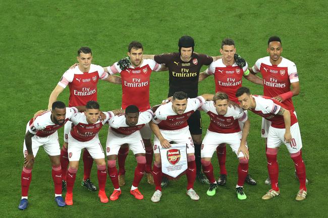 [天下足球]迈阿密夺冠 两巨星退役