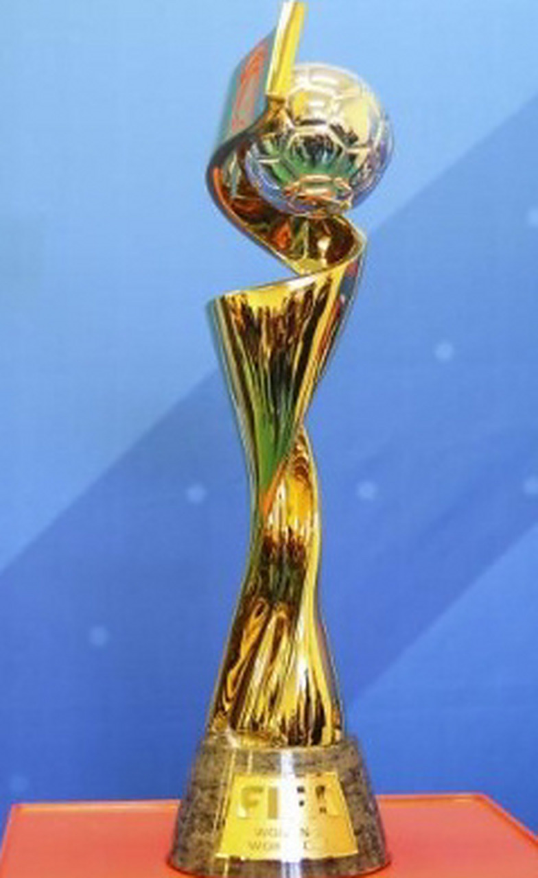 陈芋汐随口一句话掉粉29万，奥运冠军也逃不过人设绑架