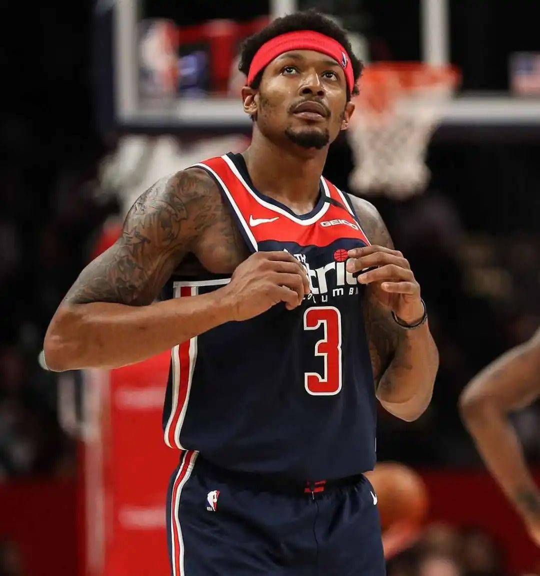 盘点NBA本赛季至今的50分先生，快船2人拿过50分，一队3人都拿过