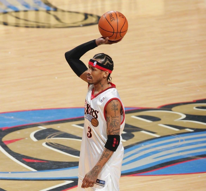 黄健翔：国足主教练工作非常容易做，万一糊里糊涂赢了就被捧上天